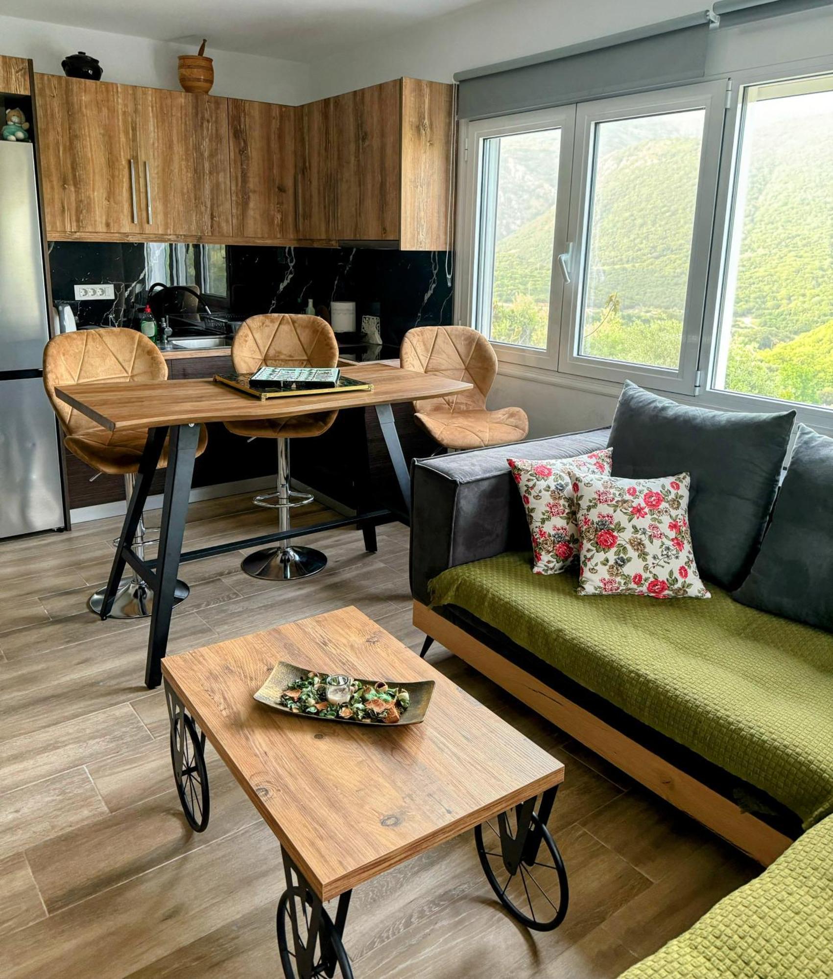 G.Tzanis Luxury Apartments Parga Dış mekan fotoğraf